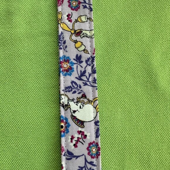 VERA BRADLEY DISNEY BELLE WIDE LOOP KEYCHAIN:NWT "BELLE PETITE FLORAL" - Picture 10 of 12